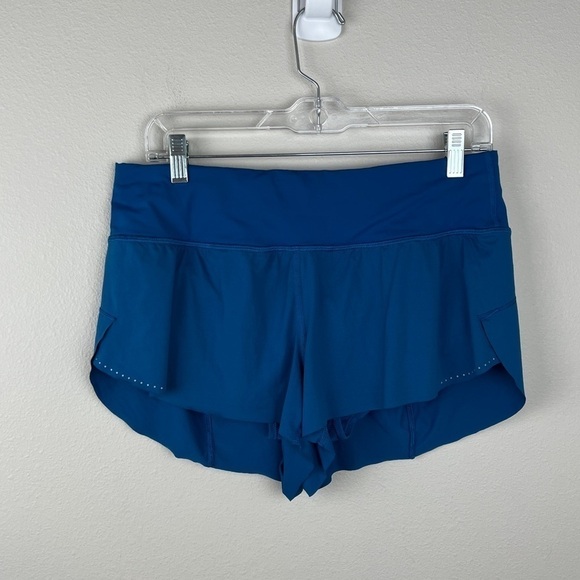 Lululemon Chase Me Short 2.5” Whirlpool Blue - Picture 2 of 4